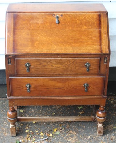 Small Neat Golden Oak Desk 1940s For Sale At Pamono
