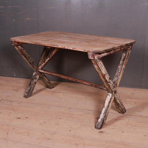 19th Century English Tavern Table For Sale At Pamono