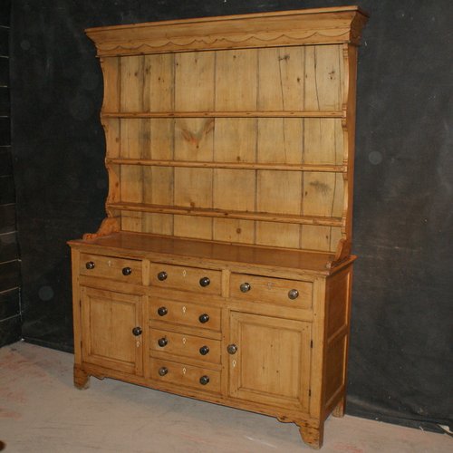Armoire Antique en Pin en vente sur Pamono