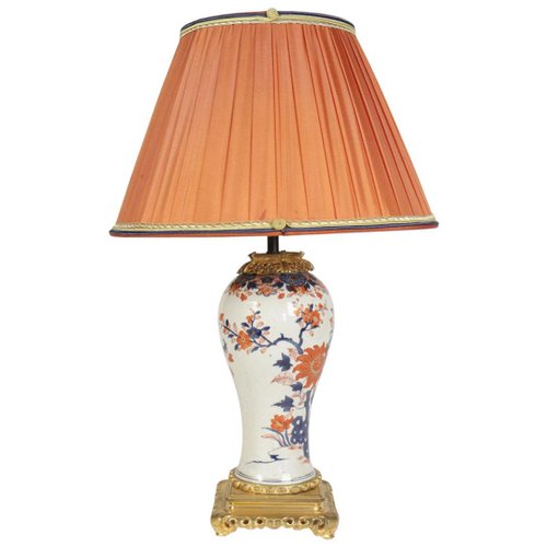 Antique Chinese Imari Porcelain Table, Porcelain Table Lamp