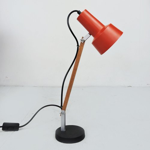 red desk lamp