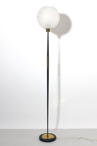 Stehlampe Mit Messing Gestell Und Glas Lampenschirm 1950er