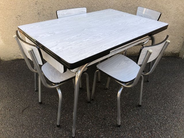 Mid Century Formica Dining Table, Formica Kitchen Table And Chairs
