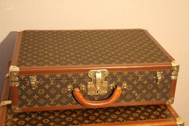 louis vuitton suitcase
