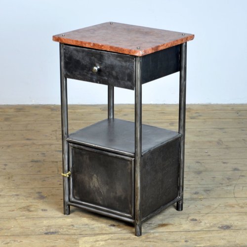 This nightstand stands at the intersection of modern and rustic style. pamono