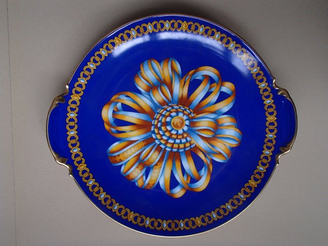 Assiette Cocarde de Soie en Porcelaine de Hermès, 1980s en vente