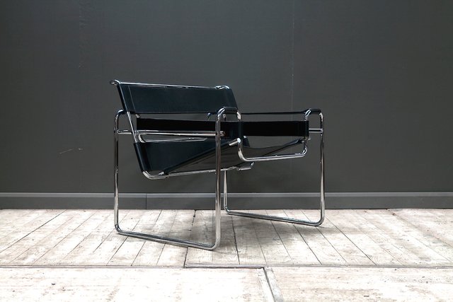 Wassily Chair by Marcel Breuer for Knoll Inc. / Knoll International ...