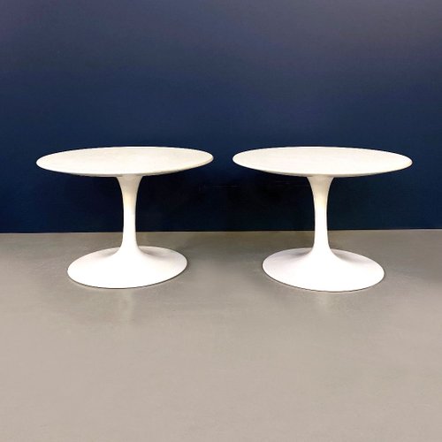 Italian Tulip Coffee Tables By Eero Saarinen For Knoll Inc Knoll International 1960s Set Of 2 For Sale At Pamono