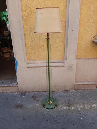 Brass Floor Lamp On Round Base With 3 Glass Strips By Pietro Chiesa For Fontana Arte 1940s At Pamono Brass Floor Lamp On Round Base With 3, Floor Lamps Description
