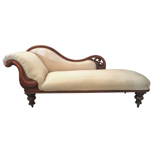 stopverf Tegenover PapoeaNieuwGuinea Antique Victorian Carved Chaise Longue for sale at Pamono