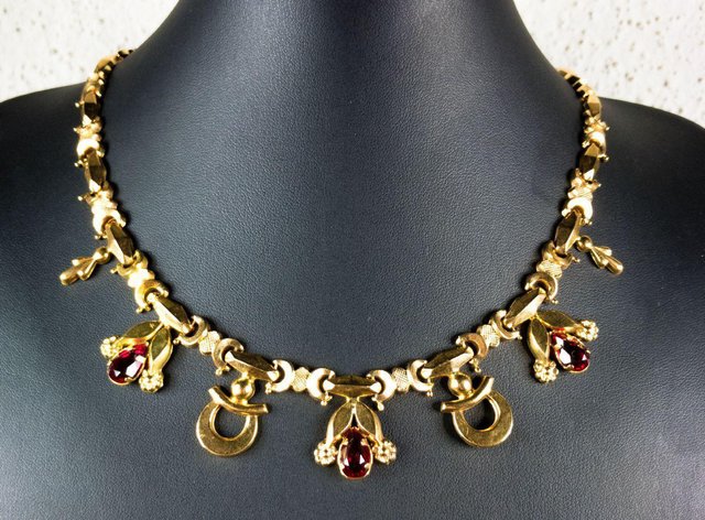Vintage Gold Necklace with Red Stones 