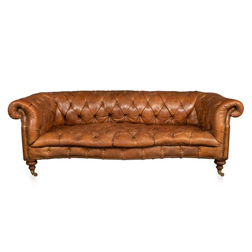 Black Leather Chesterfield Sofa, Are Chesterfield Sofas Fashionable