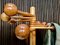 Perchero escandinavo escultural de madera de pino con ganchos giratorios en forma de bola, años 70, Imagen 10