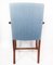 Armlehnstuhl aus Mahagoni & hellblauem Stoff von Fritz Hansen 7