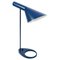 Lámpara de mesa en azul oscuro de Arne Jacobsen para Louis Poulsen, Imagen 1