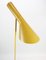 Gelbe Stehlampe von Arne Jacobsen für Louis Poulsen 4