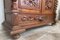 Mueble francés antiguo de vitrina de roble tallado, Imagen 17