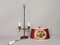 Lámpara de mesa Regency vintage de latón y satén en rojo, años 40, Imagen 8