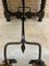Mesa española barroca con patas salomónicas de nogal oscuro con estructura tallada y camilla de hierro, Imagen 18