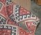 Sofá Kilim victoriano tapizado de madera con patas delanteras torneadas, Imagen 8