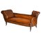 Divano Chesterfield vittoriano antico in pelle marrone, Immagine 1