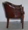 Club chair vintage in pelle marrone con borchie, Immagine 14
