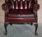 Claw & Ball Chesterfield Armlehnstühle aus Bordeaux Leder, 2er Set 8