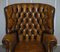 Vintage Chesterfield Porters Ohrensessel aus Braunem Leder 4