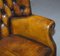 Butaca de orejas Chesterfield vintage de cuero marrón, Imagen 9