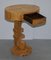 Mesa auxiliar estilo Art Déco de madera nudosa de nogal, Imagen 15