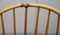 18. Jh. Windsor Sessel aus Eibenholz mit Stick Back Design 8