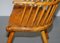 18. Jh. Windsor Sessel aus Eibenholz mit Stick Back Design 18