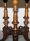Mesa auxiliar trípode victoriana de madera nudosa de nogal con base de pilares y tallado ornamentado, Imagen 13