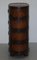 Vollständig restaurierte ovale Tallboy Kommode aus handgefärbtem braunem Leder 14