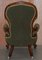 Viktorianischer Armlehnstuhl aus geschnitztem Holz 17