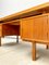 Großer minimalistischer Schreibtisch aus Nussholz, 1960er 9