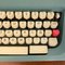 Macchina da scrivere Studio 46 vintage con tastiera di Olivetti, Immagine 2