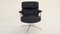 Chaise Pivotante ES 104 en Cuir Noir par Charles & Ray Eames pour Herman Miller, 1960 3