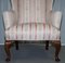 Fauteuil à Oreilles Regency en Noyer avec Tissu Rayé de Howard & Sons 8