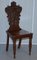 Englische Vintage Eichenholz Vintage Stühle mit King & Gentleman, 2er Set 2