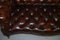 Viktorianisches Serpentine Handgefärbtes Whiskey Brown Leder Chesterfield Sofa 6