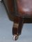 Sofá Chesterfield victoriano serpentino de cuero marrón teñido a mano, Imagen 20