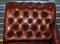 Chaise longue o sofá cama Chesterfield victoriano de cuero marrón, Imagen 13