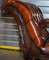 Chaise longue o sofá cama Chesterfield victoriano de cuero marrón, Imagen 6