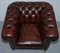 Chesterfield Club Sofa & Sessel in Bordeaux mit gedrechselten Beinen, 3 . Set 5