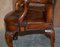 Vintage Brauner Leder Armlehnstuhl mit Klauenfüßen & Kugelfüßen 18