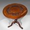 Antiker englischer viktorianischer Beistelltisch aus Nussholz mit kippbarer Tischplatte von James Shoolbred 7