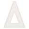Vaso triangolare bianco opaco di Valeria Vasi, Immagine 1