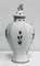Delft Vasen aus Steingut von Royal Delft, Frühes 20. Jh., 2er Set 16