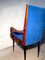 Poltrona in legno di noce massiccio con gambe in ferro nero, dettagli in ottone e tessuto in velluto blu, anni '50, Immagine 10